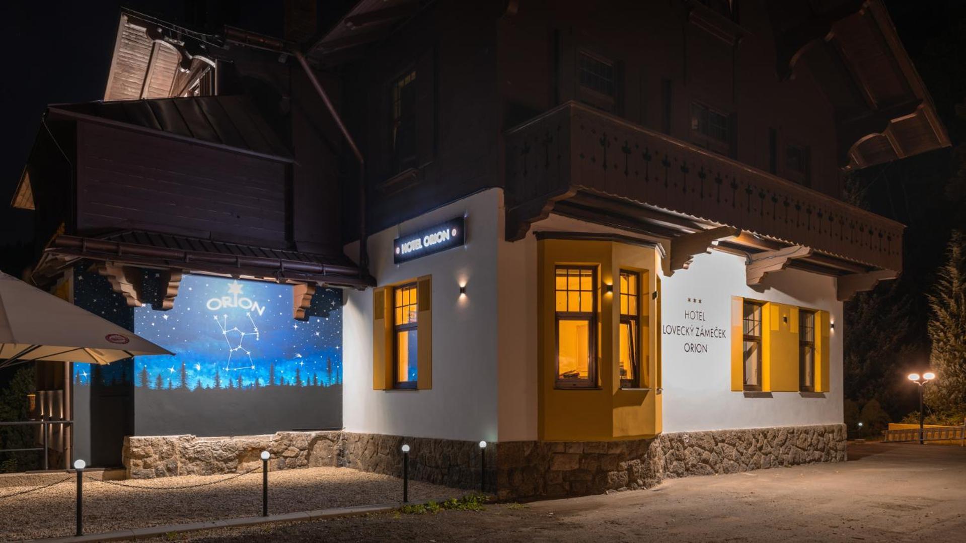 Hotel Lovecky Zamecek Orion Liberec Exteriér fotografie